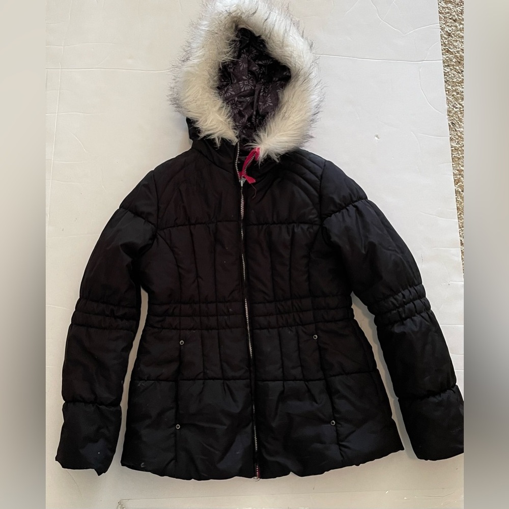 London Fog Girls’ Black Padded Puffer Jacket with Faux Fur-lined Hood